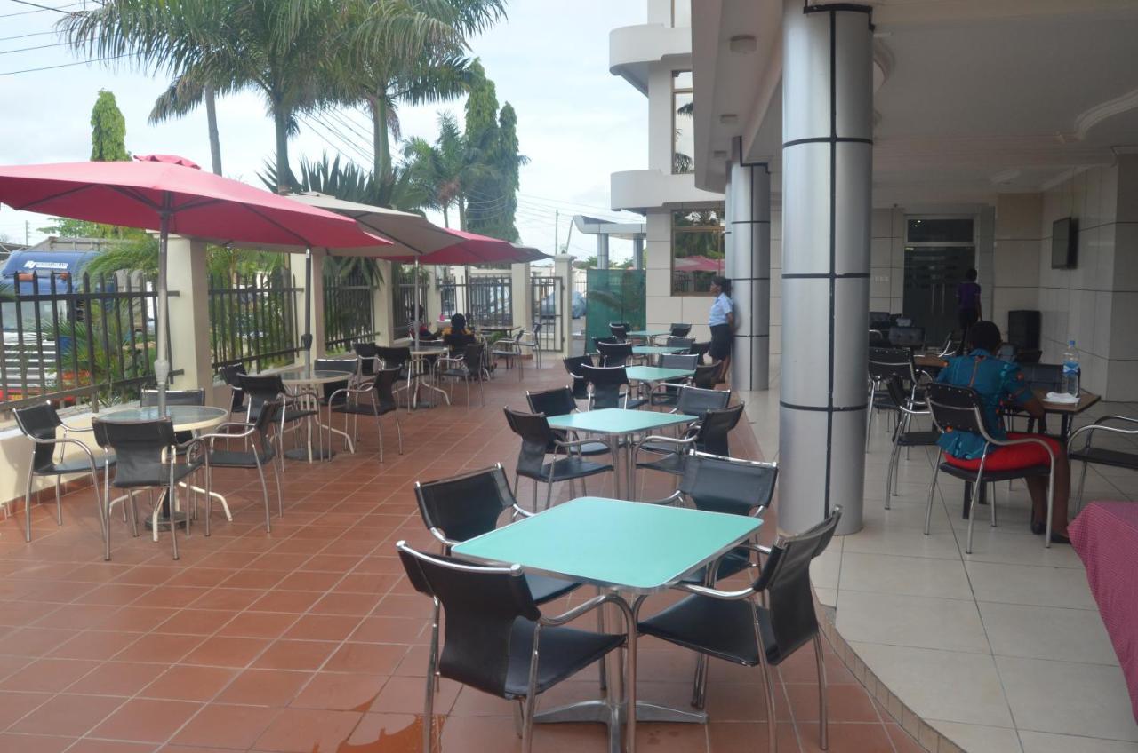 Double View Hotel Ubungo Екстер'єр фото