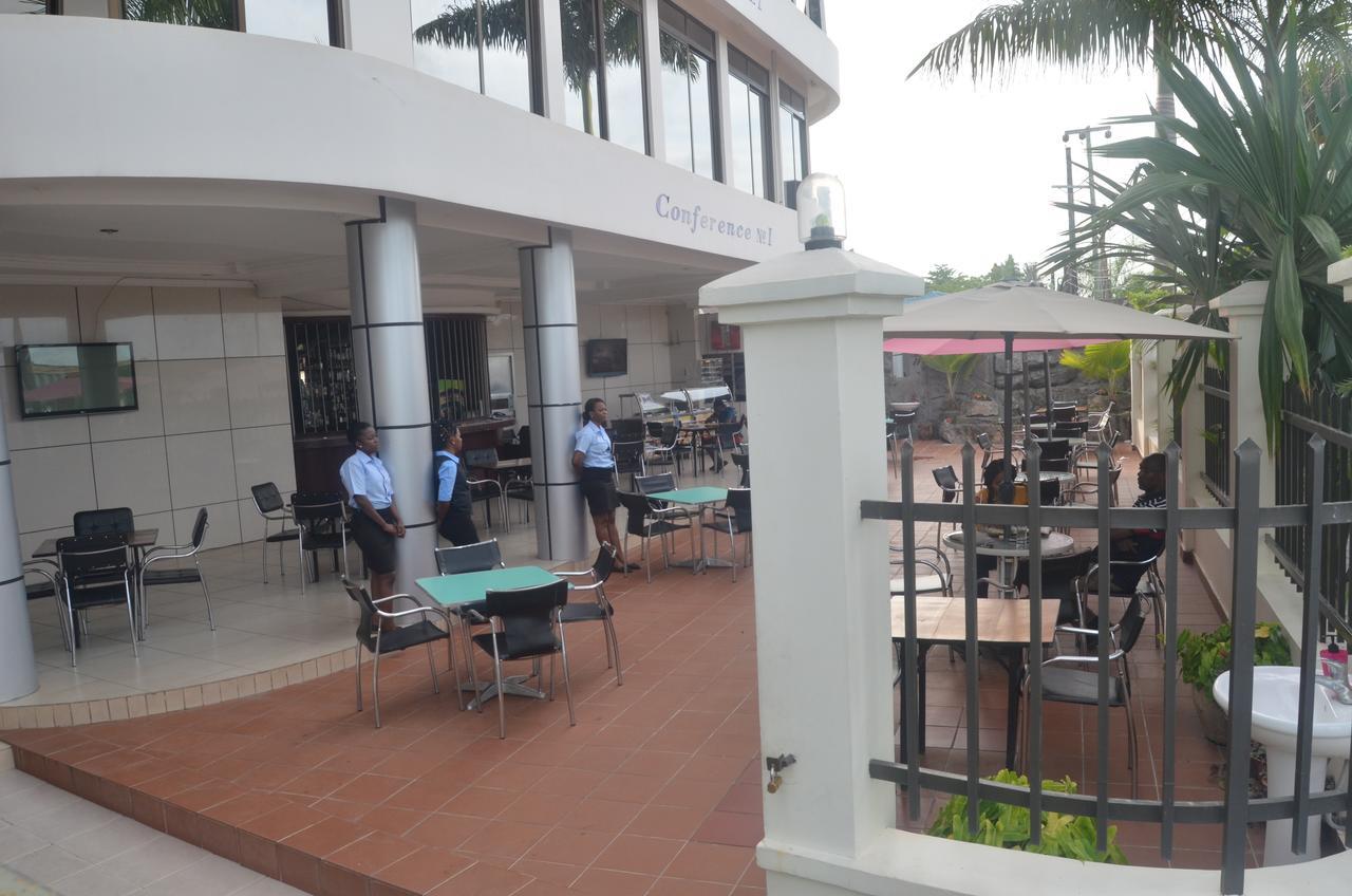 Double View Hotel Ubungo Екстер'єр фото